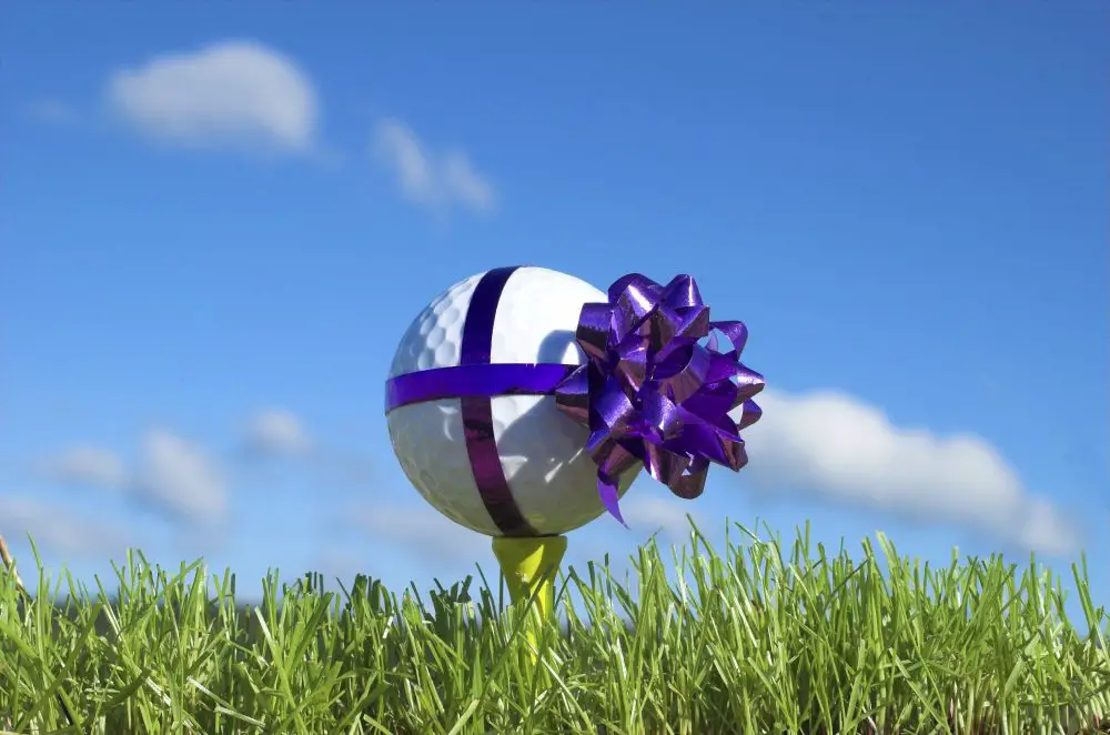 an in-depth review of the best gifts for golfers of 2018.