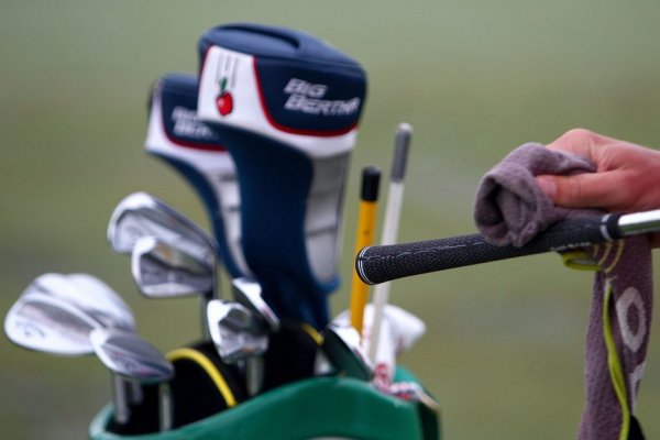 an in-depth review of the best golf club cleaners of 2018.