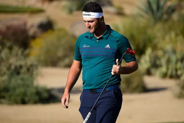 an in-depth review of the best golf sweatbands of 2018.