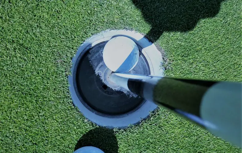 Learn about the different types of golf courses